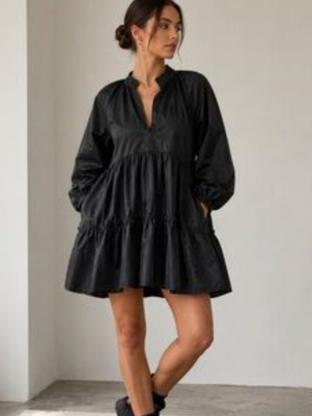 Sunday Best Aritzia Black Tiered Babydoll Mini Dress Size L